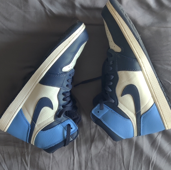 JORDAN 1 OBSIDIAN SIZE 11 Men - Picture 2 of 8